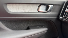 Volvo Xc40 1.5 T3 [163] Inscription 5dr Petrol Estate